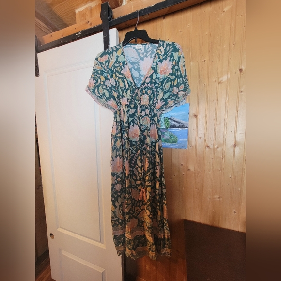 Mira Tropical Batik Green And Coral Floral Kaftan Dress - Picture 1 of 2